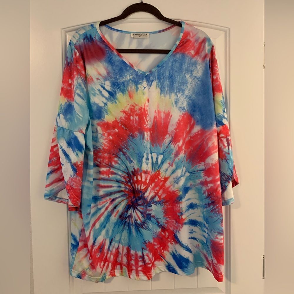 Z-Avenue USA Spring Summer Tunic Size XL. Flowy 3/4 sleeves Tie-Dye